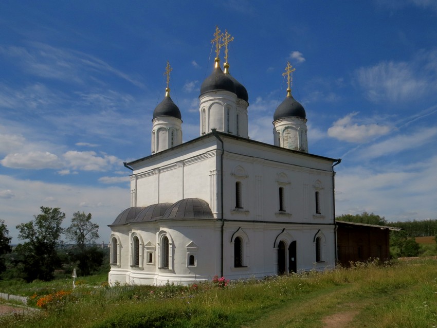 Троицкий Рождества Богородицы Оптин монастырь, Болхов