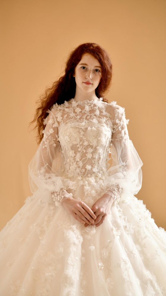 свадебное платье с длинными рукавами - мода для невест 2020